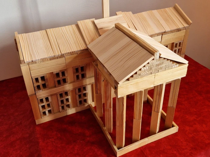 White House wooden model made with Kapla planks