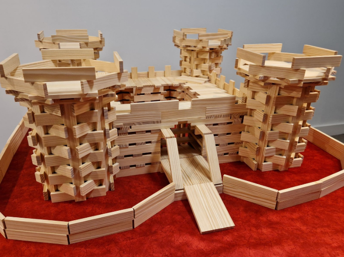 Castle medieval kapla planks