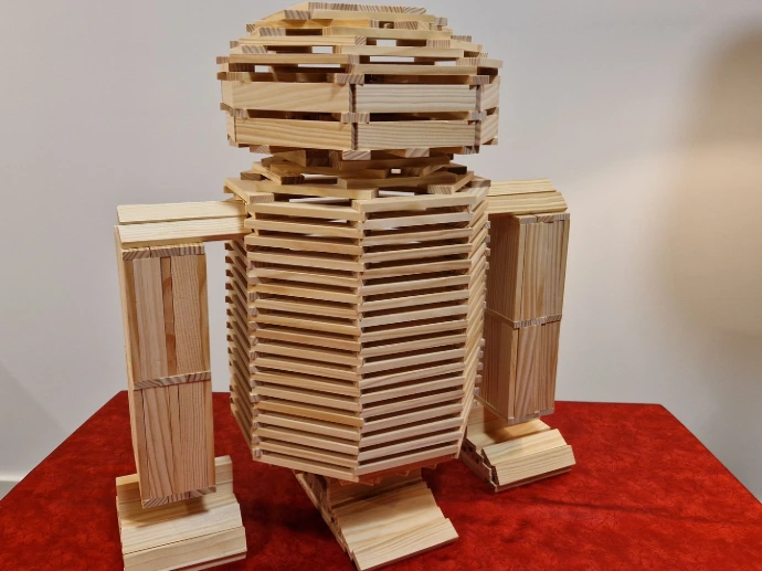 R2-D2 kapla planks droid