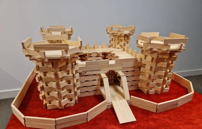 Castle medieval kapla planks