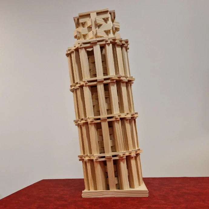 Leaning-Tower-of-Pisa-kapla-planks-model
