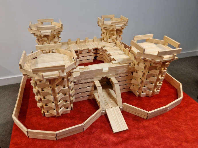 Castle-800-kapla-planks-model