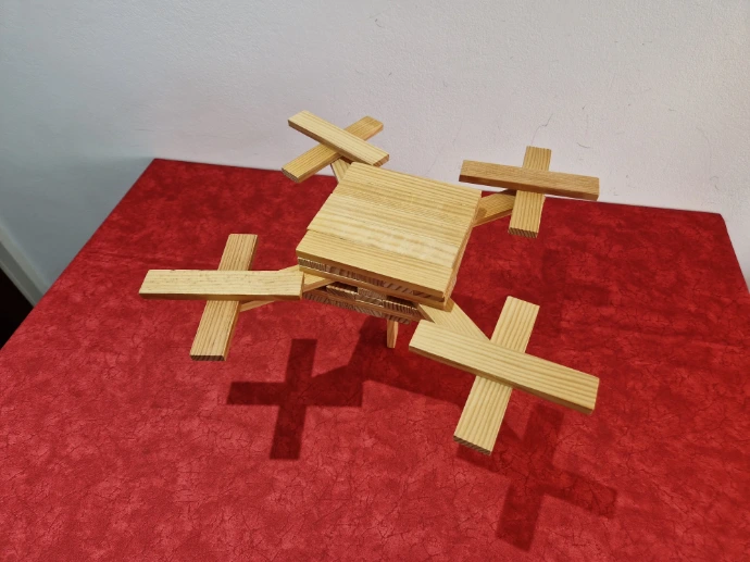 Drone-kapla-planks-model