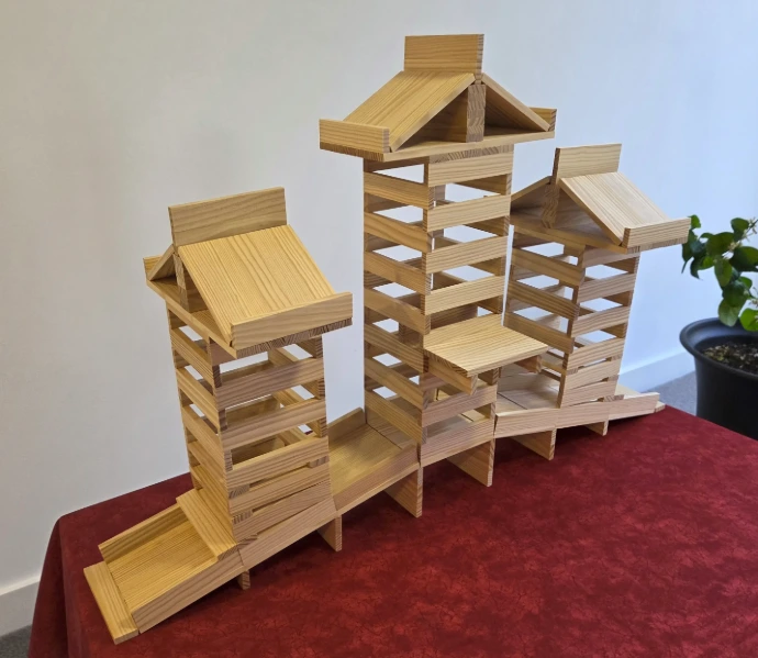 Kapla-Jap-Bridge-kapla-planks-model