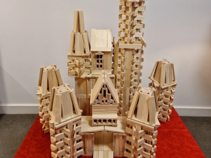 Disney-Castle-kapla-planks-model